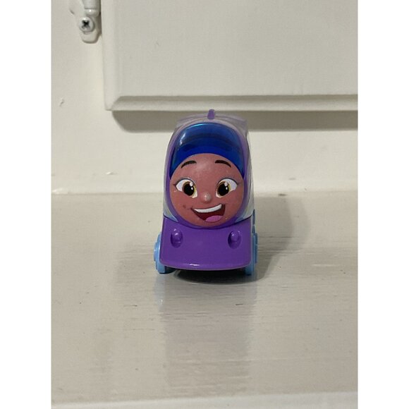 Thomas & Friends Kara The Train Toy Figure Purple & Blue Plastic Kids - Picture 3 of 5